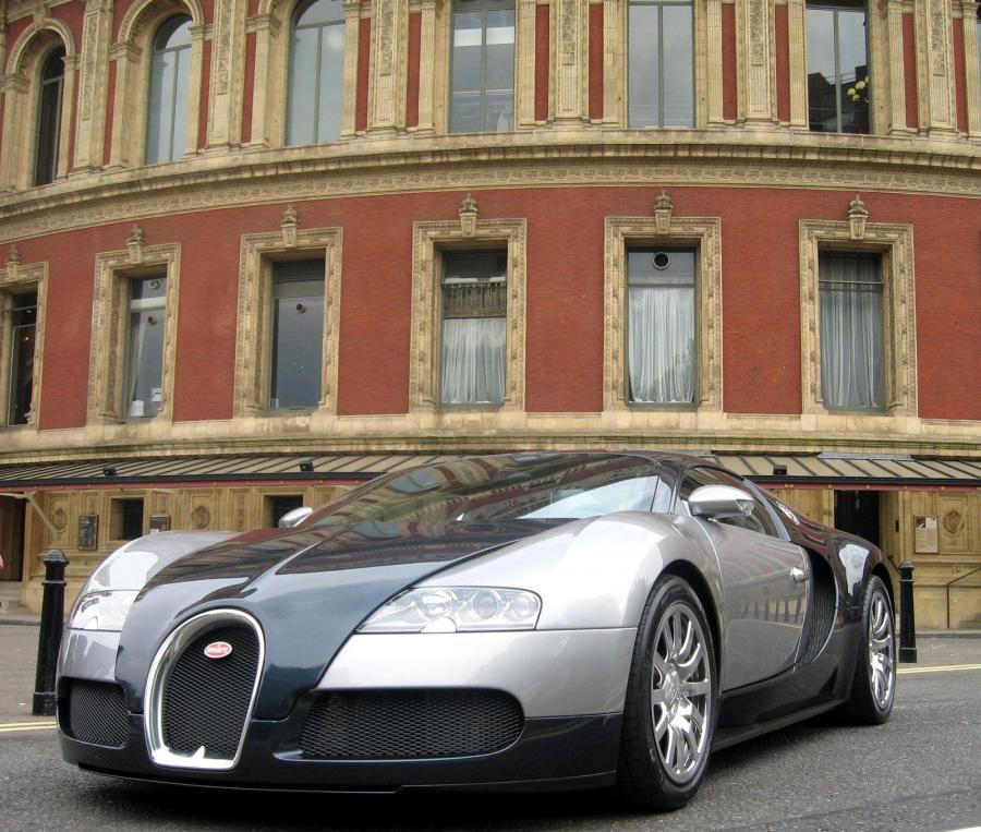  Bugatti Veyron 16.4 2005 года  (фото 76 из 98)